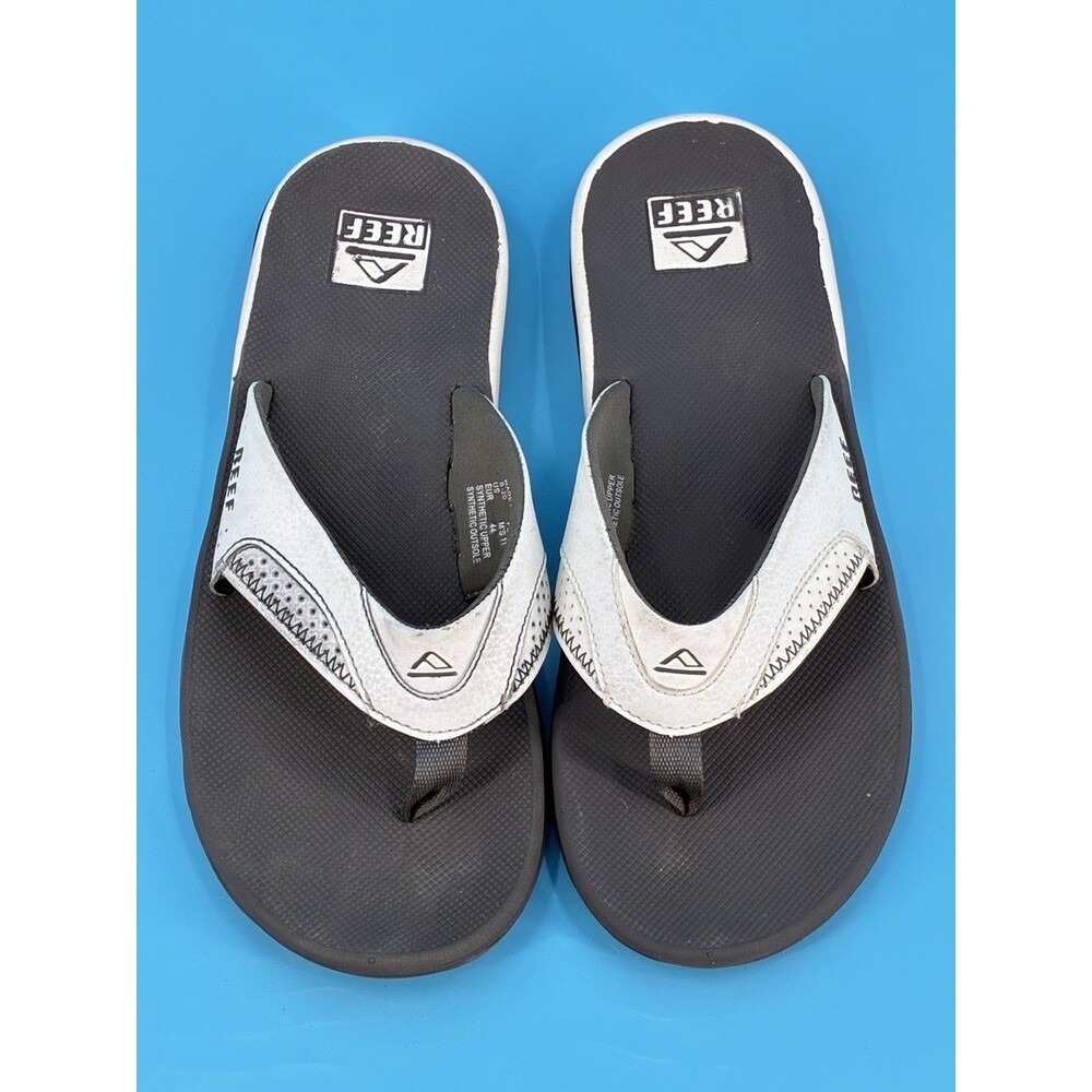 REEF Fanning Men’s Size 11 White BlackFlip Flops Bottle Opener Air Heel Athletic
